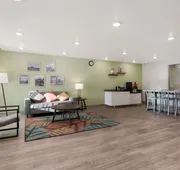 WoodSpring Suites Phoenix-Deer Valley hotel detail image 5