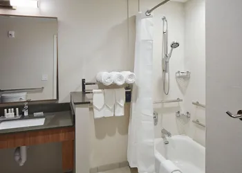 Fairfield Inn & Suites Seneca Clemson Univ Area hotel thumbnail 7