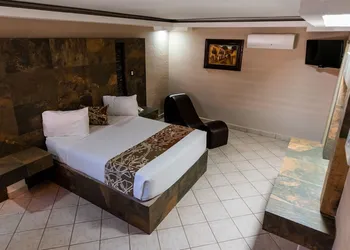 Hotel Closbi Km6 hotel thumbnail 4