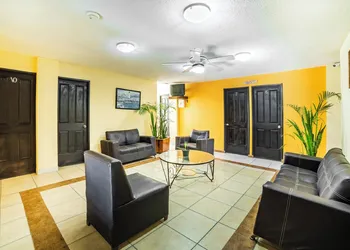OYO Hotel Bugambilia San Luis Potosi hotel thumbnail 6