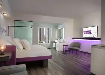 Yotel Miami hotel thumbnail 5
