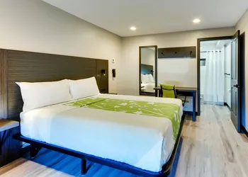 The Shamrock hotel thumbnail 7