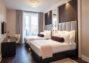 The Beatrice hotel thumbnail 7
