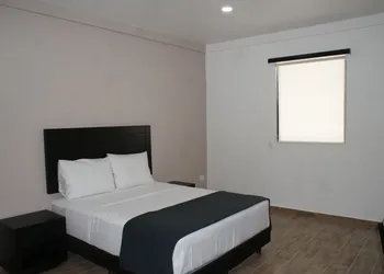 Hotel Capital Frontera hotel thumbnail 6