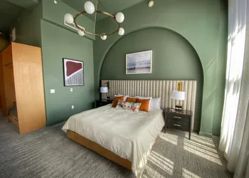 Kinn Guesthouse Downtown hotel thumbnail 7