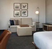Courtyard by Marriott Santa Cruz hotel detail image 4