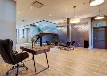 Dream Suites Near YYZ Airport hotel thumbnail 8