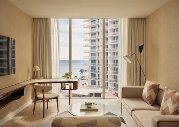 Four Seasons Hotel and Residences Fort Lauderdale hotel thumbnail 4