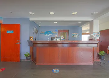 Siletz Bay Beachfront Hotel by OYO Lincoln City hotel thumbnail 5