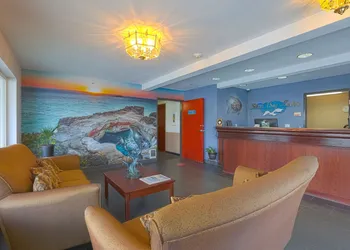 Siletz Bay Beachfront Hotel by OYO Lincoln City hotel thumbnail 8
