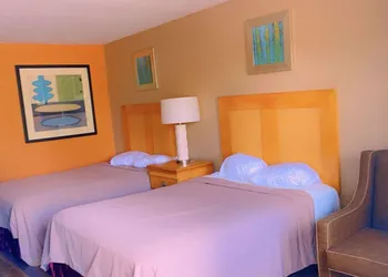 Jax Inn hotel thumbnail 3