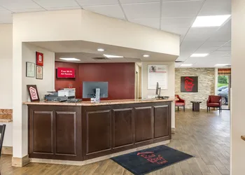 Red Roof Inn Staunton hotel thumbnail 6