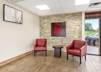Red Roof Inn Staunton hotel thumbnail 4