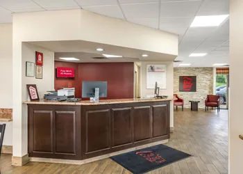 Red Roof Inn Staunton hotel thumbnail 6