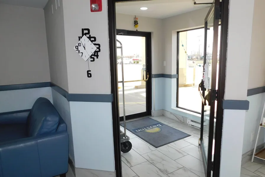 Days Inn by Wyndham Effingham hotel detail image 6
