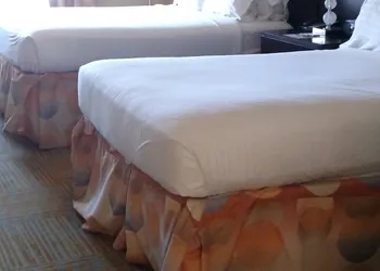 Holiday Inn Express Hotel & Suites PERRY by IHG hotel thumbnail 8