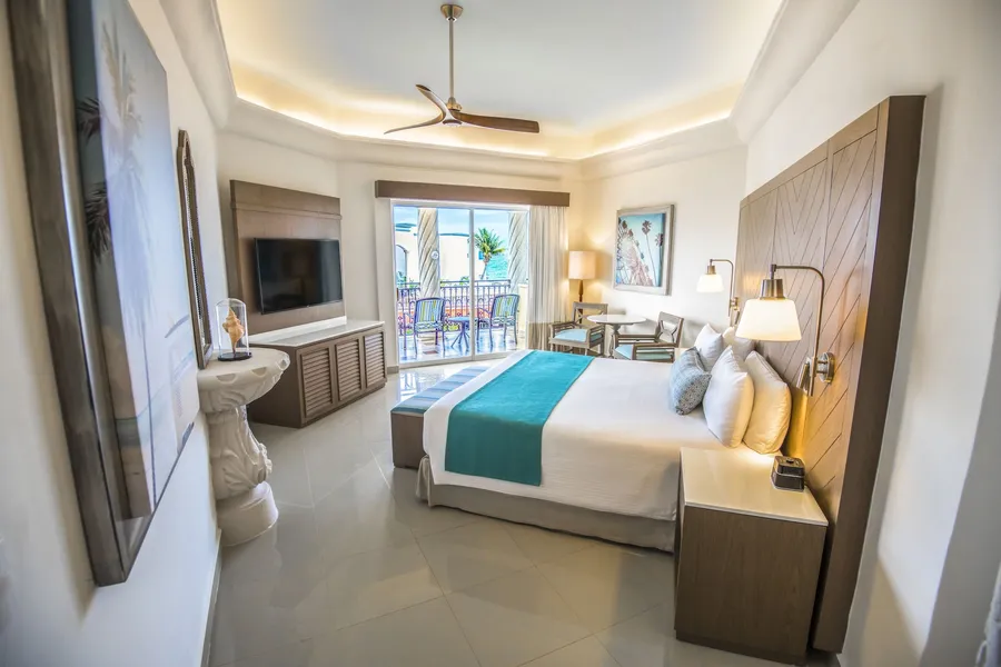 Wyndham Alltra Playa del Carmen Adults Only All Inclusive hotel detail image 6