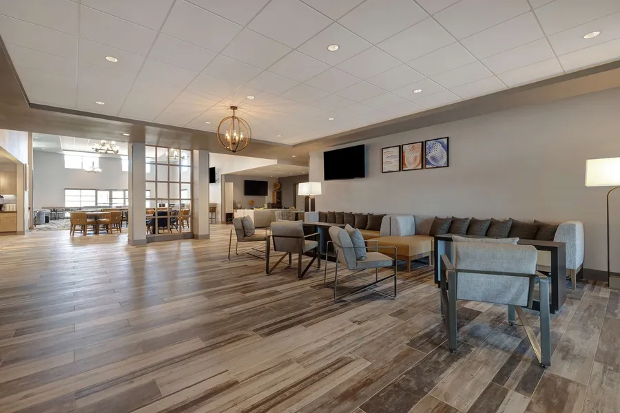 Homewood Suites by Hilton Oak Creek Milwaukee hotel detail image 2