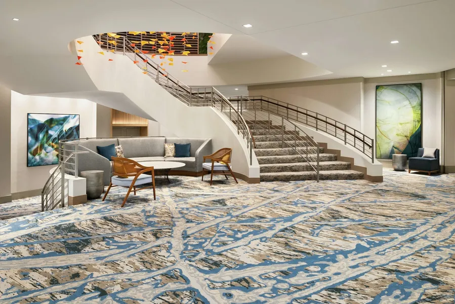 DoubleTree by Hilton Chicago - Magnificent Mile hotel detail image 6