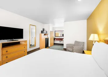 SureStay Plus Hotel by Best Western San Jose Central City hotel thumbnail 6