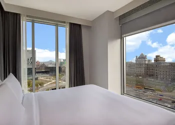 Homewood Suites by Hilton Montreal Downtown, QC hotel thumbnail 5