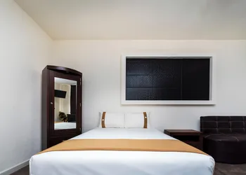 Capital O Hotel Joyma Suites, San Luis hotel thumbnail 6