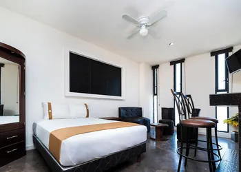 Capital O Hotel Joyma Suites, San Luis hotel thumbnail 7