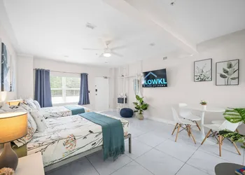 Samantha Apartments by Lowkl hotel thumbnail 8