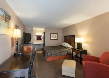 Lebo Inn hotel thumbnail 5