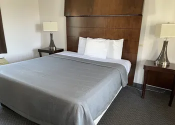 Rips Country Inn hotel thumbnail 2