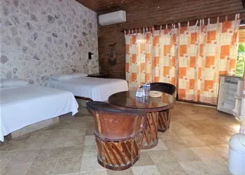 Hotel Casa del Lirio Diamante hotel thumbnail 6