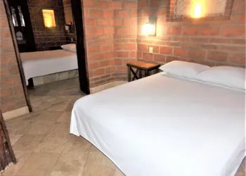 Hotel Casa del Lirio Diamante hotel thumbnail 8