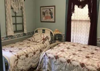 Armour's Hotel hotel thumbnail 2