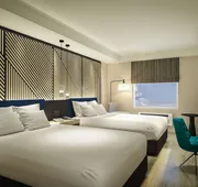 Bloom Mississauga, Tapestry Collection by Hilton hotel detail image 5