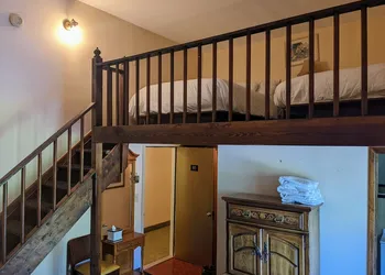 Melour Resort hotel thumbnail 5