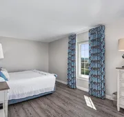Second Floor Master Suite Bay View hotel detail image 3