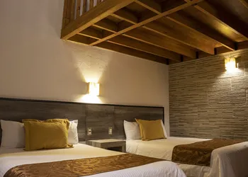 Hotel Don Carlos hotel thumbnail 6