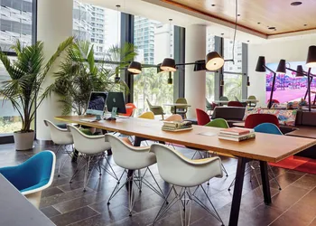 citizenM Miami Brickell hotel thumbnail 2