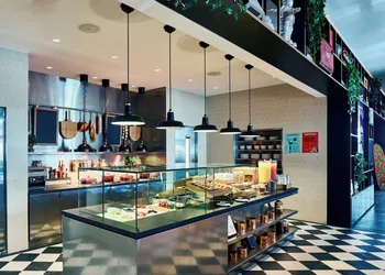 citizenM Miami Brickell hotel thumbnail 4