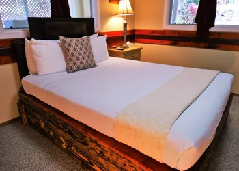 Lokahi Lodge hotel thumbnail 7