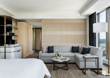 Four Seasons Hotel Minneapolis hotel thumbnail 7
