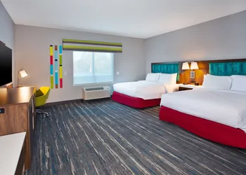Hampton Inn By Hilton Paris hotel thumbnail 6