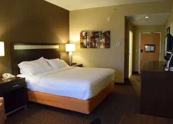 Holiday Inn Express Hotel & Suites Watertown-Thousand Island by IHG hotel thumbnail 2