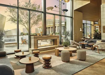Conrad Los Angeles hotel thumbnail 6
