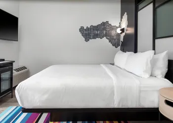 Aloft Savannah Airport hotel thumbnail 6