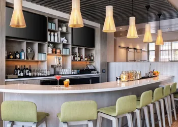 Element San Jose Airport hotel thumbnail 4