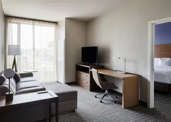 Residence Inn by Marriott Dallas by the Galleria hotel thumbnail 7