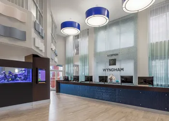 Club Wyndham Palm-Aire hotel thumbnail 3