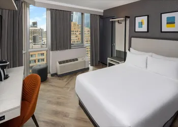 voco Times Square South New York by IHG hotel thumbnail 4