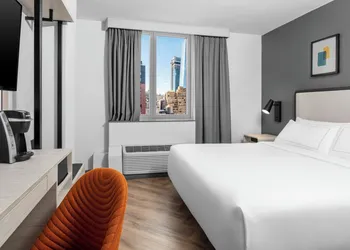 voco Times Square South New York by IHG hotel thumbnail 5